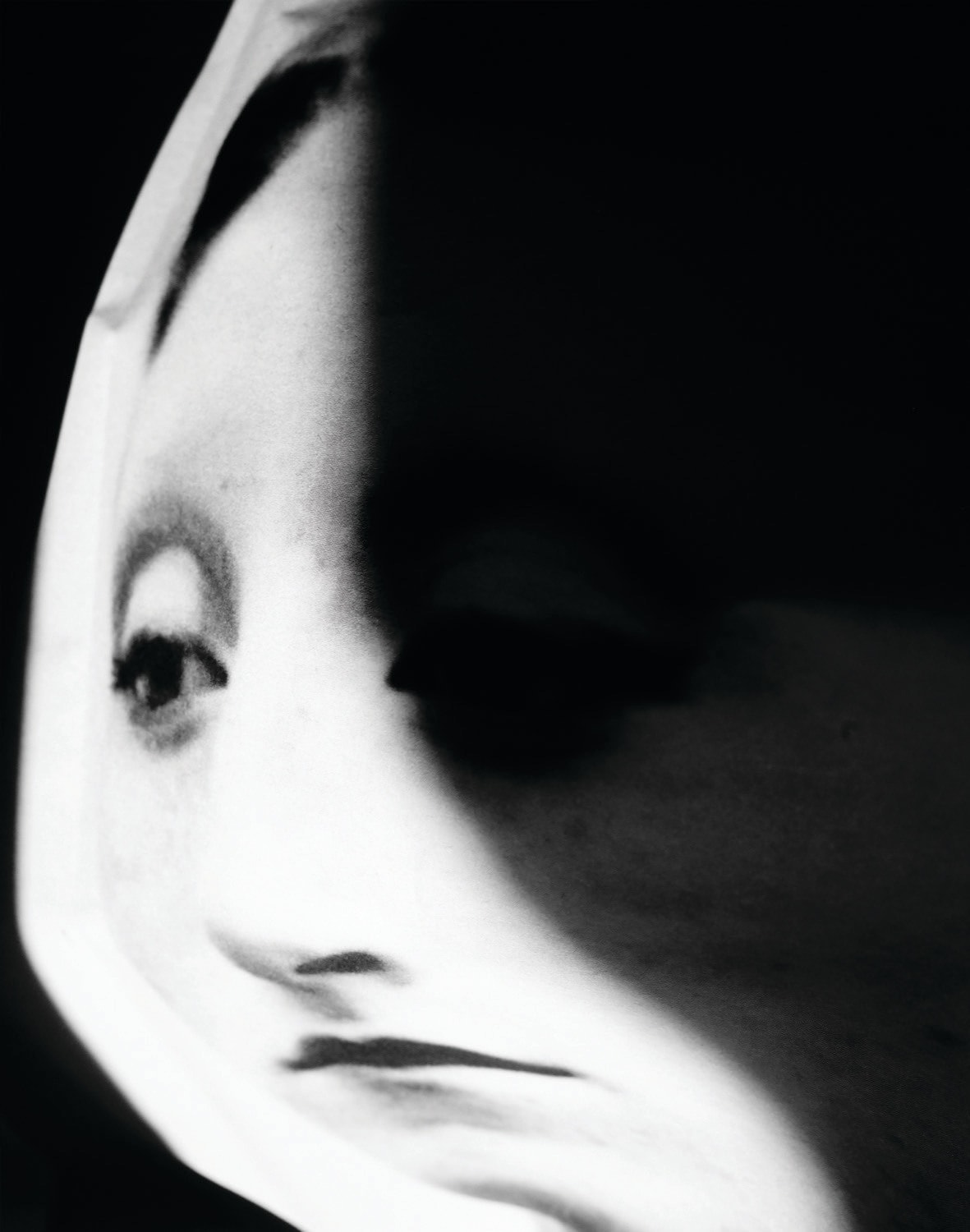 Jack Davison Shoots For Sixteen Journal — News — Mini Title